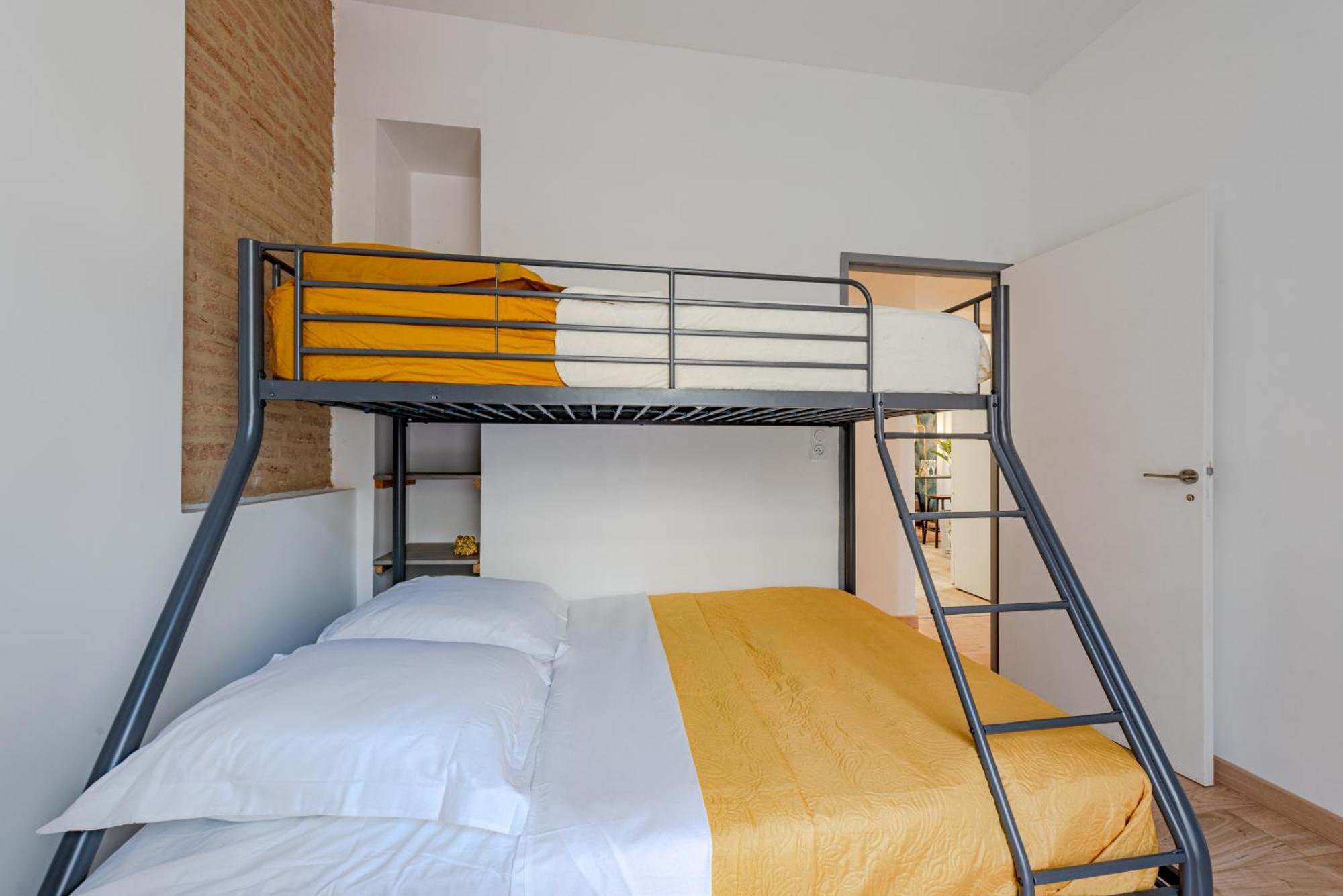 Chic Family - Neuf & Moderne - Parking Wifi Centre Ville Gare Tgv - Confort Ideal Famille - Offre Speciale ペルピニャン エクステリア 写真