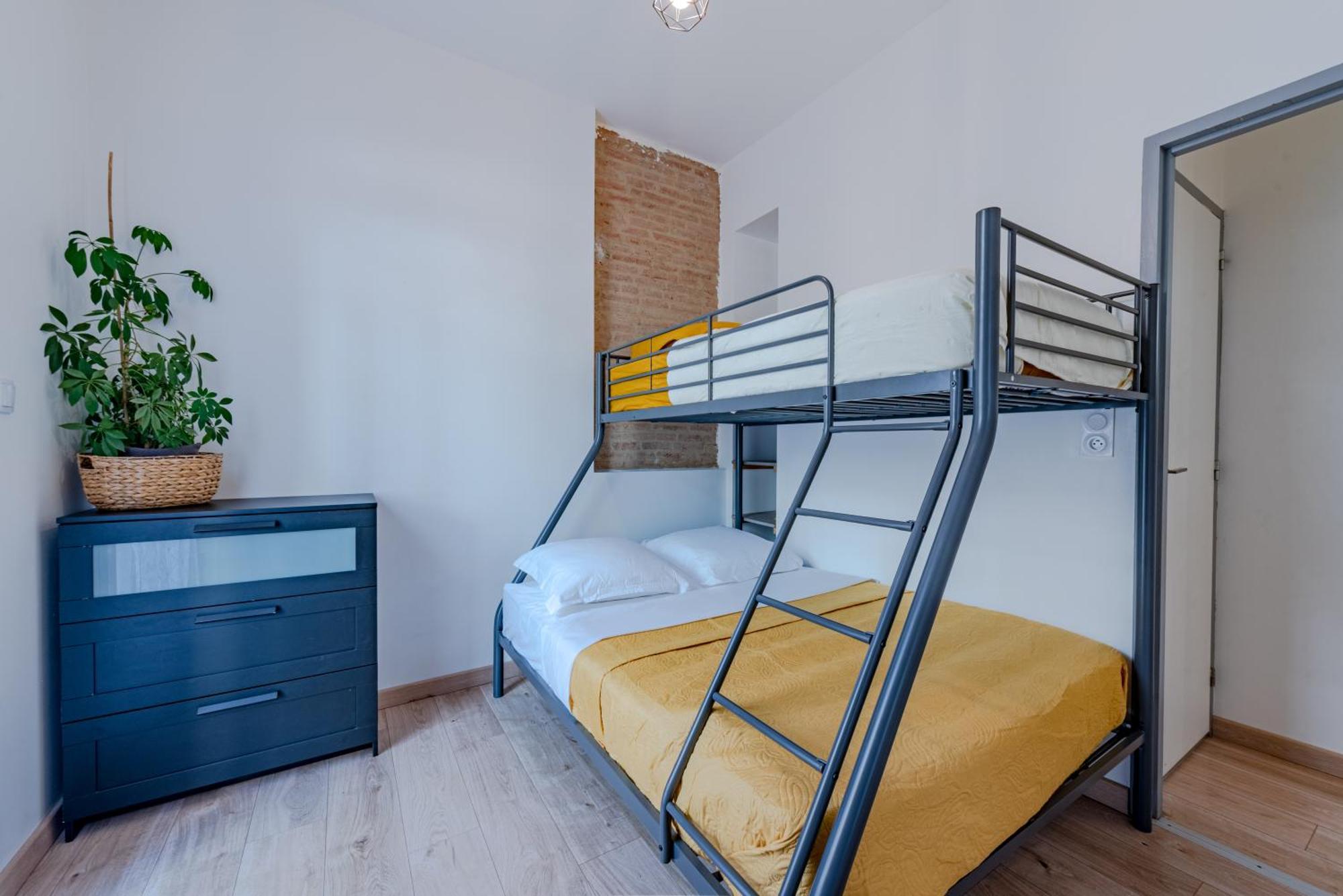 Chic Family - Neuf & Moderne - Parking Wifi Centre Ville Gare Tgv - Confort Ideal Famille - Offre Speciale ペルピニャン エクステリア 写真