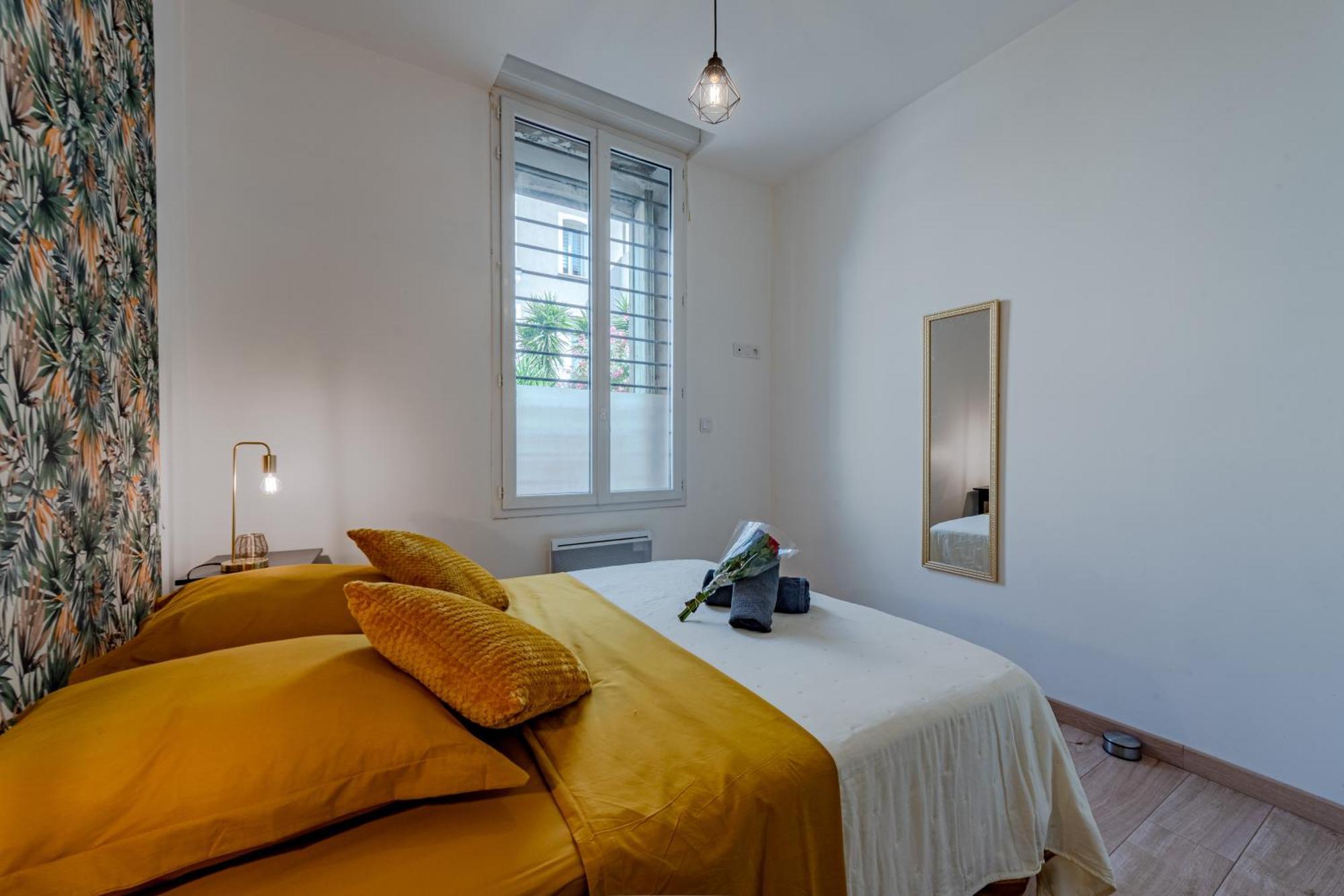 Chic Family - Neuf & Moderne - Parking Wifi Centre Ville Gare Tgv - Confort Ideal Famille - Offre Speciale ペルピニャン エクステリア 写真