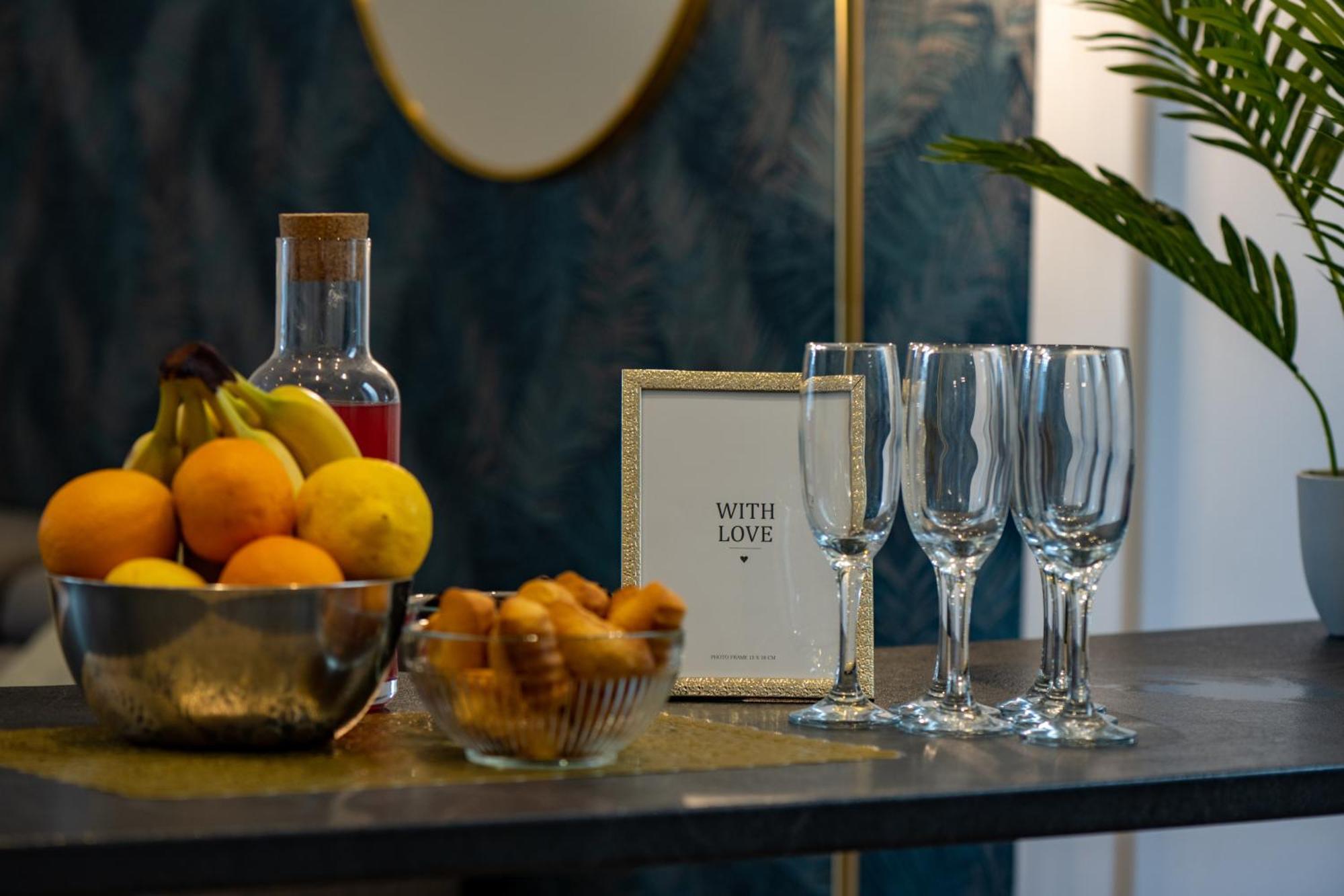 Chic Family - Neuf & Moderne - Parking Wifi Centre Ville Gare Tgv - Confort Ideal Famille - Offre Speciale ペルピニャン エクステリア 写真